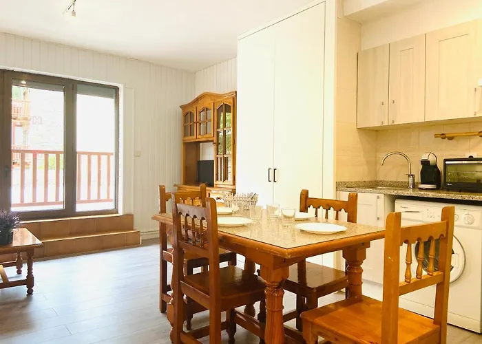 Apartamentos Valle De Incles Mikka 3000